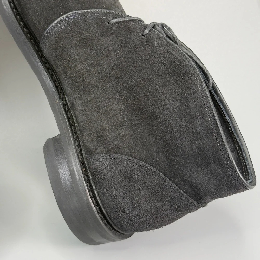 Allen Edmonds Men's Charcoal Gray Suede Chukka Boots